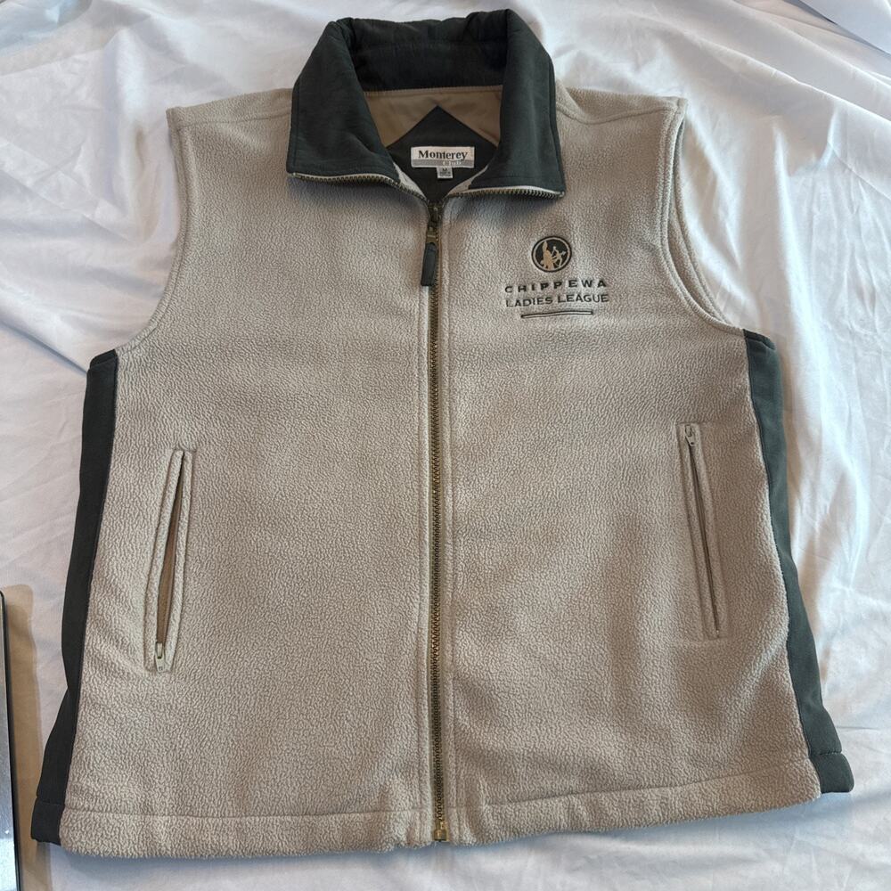 Monterey Club Fleece Vest Women's M Full Zip Cream Green Chippewa Ladies League